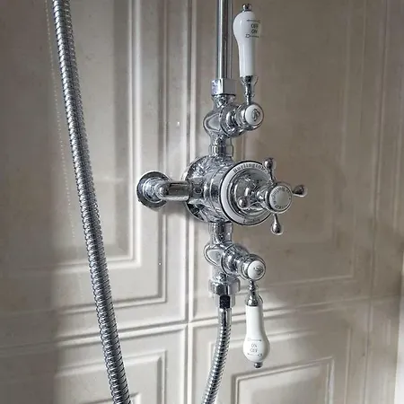 Regal House Navigatori 23 4* Rome