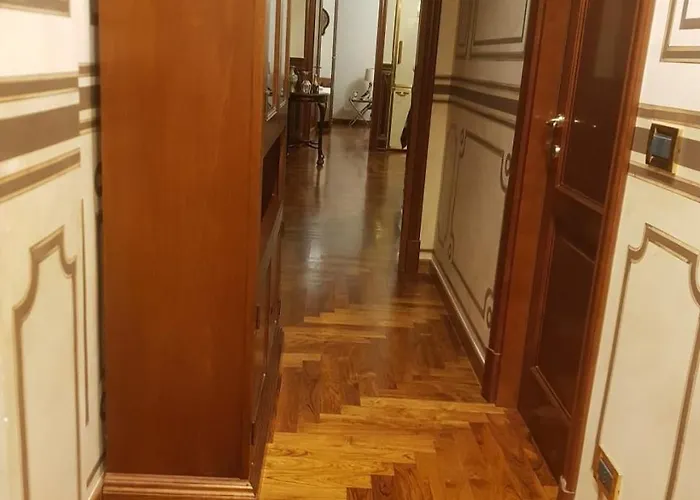 Casa de hóspedes Regal House Navigatori 23